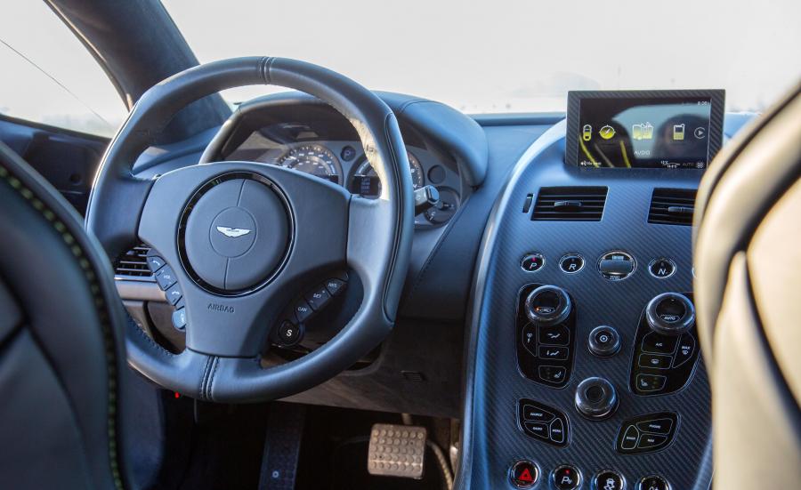 Торпедо Aston Martin Rapide AMR 2018 года  (UAE) (фото 5 из 5)